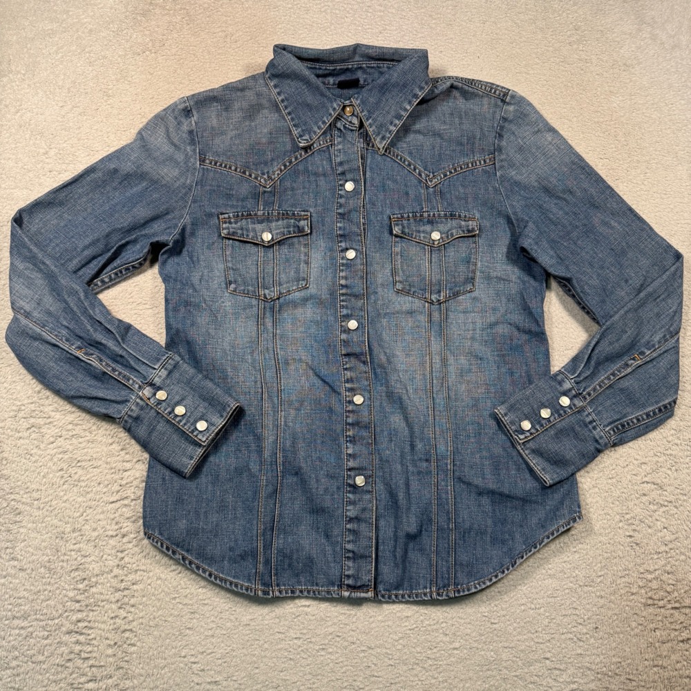 Vintage Y2K Gap Denim Western Shirt Women S Blue Pearl Snap Button Down Top Yoke
